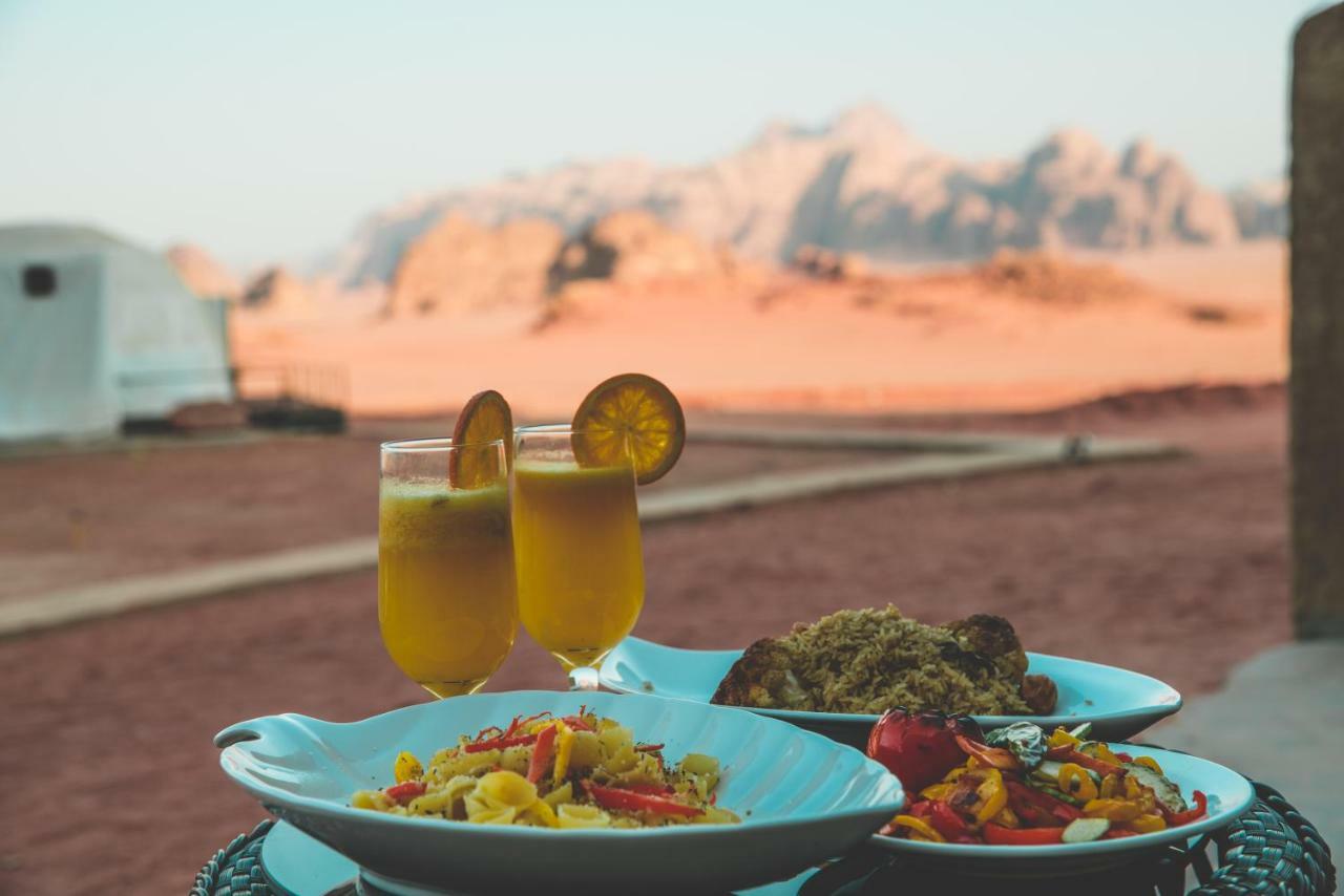 Zeina Desert Lodge ワディ ・ラム エクステリア 写真